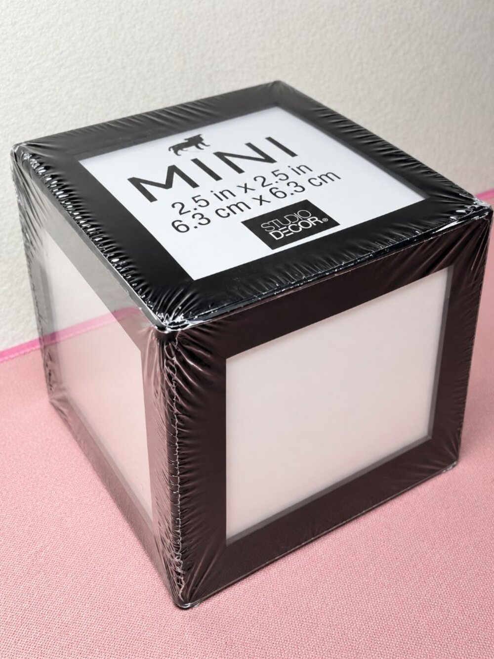 Studio Décor Mini Picture Frame - Picture 3 of 3
